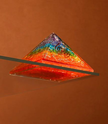 7 Chakra Orgonite Pyramid